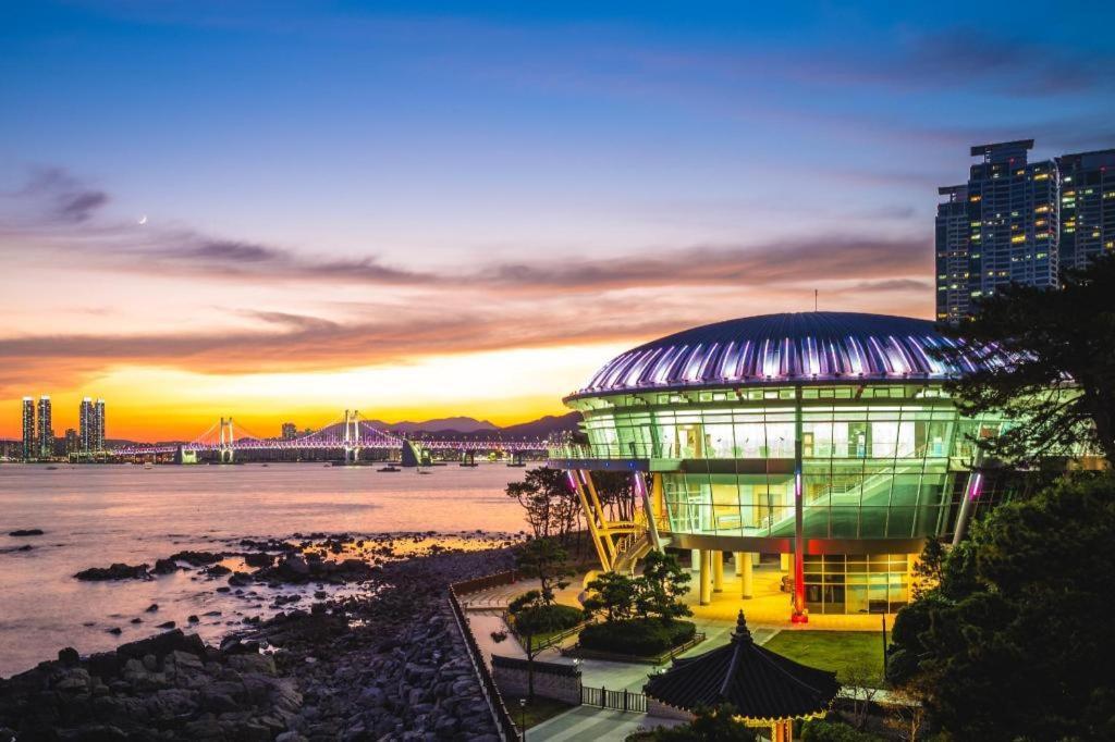 Londoner Hotel Busan Exterior foto